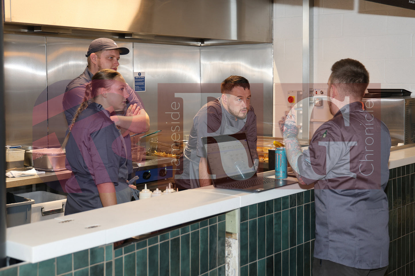 GLOSSOP MARKET PRIVATE LAUNCH (23).JPG