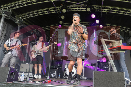 KEN WARD HATTERSLEY TAMESIDE ROCKS  2025 (80).JPG