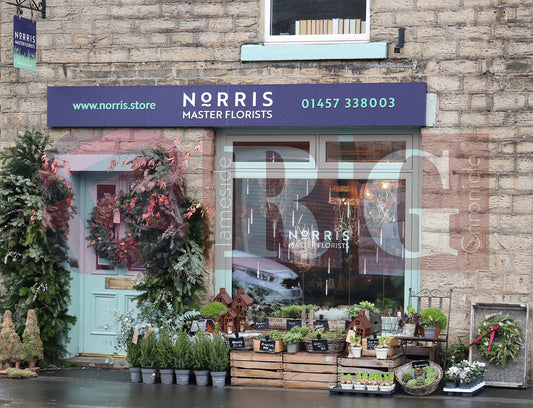 GLOSSOP CHRISTMAS SHOPS 2025 (79).JPG