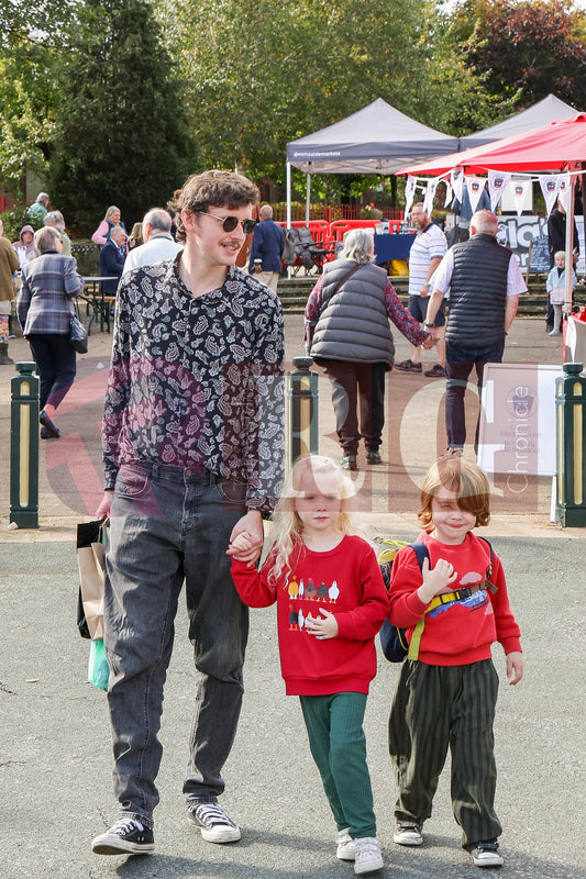 MOSSLEY FARMERS MARKET (139).JPG