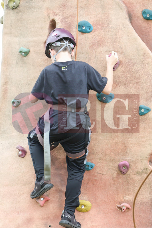 KEN WARD HATTERSLEY TAMESIDE ROCKS  2025 (31).JPG