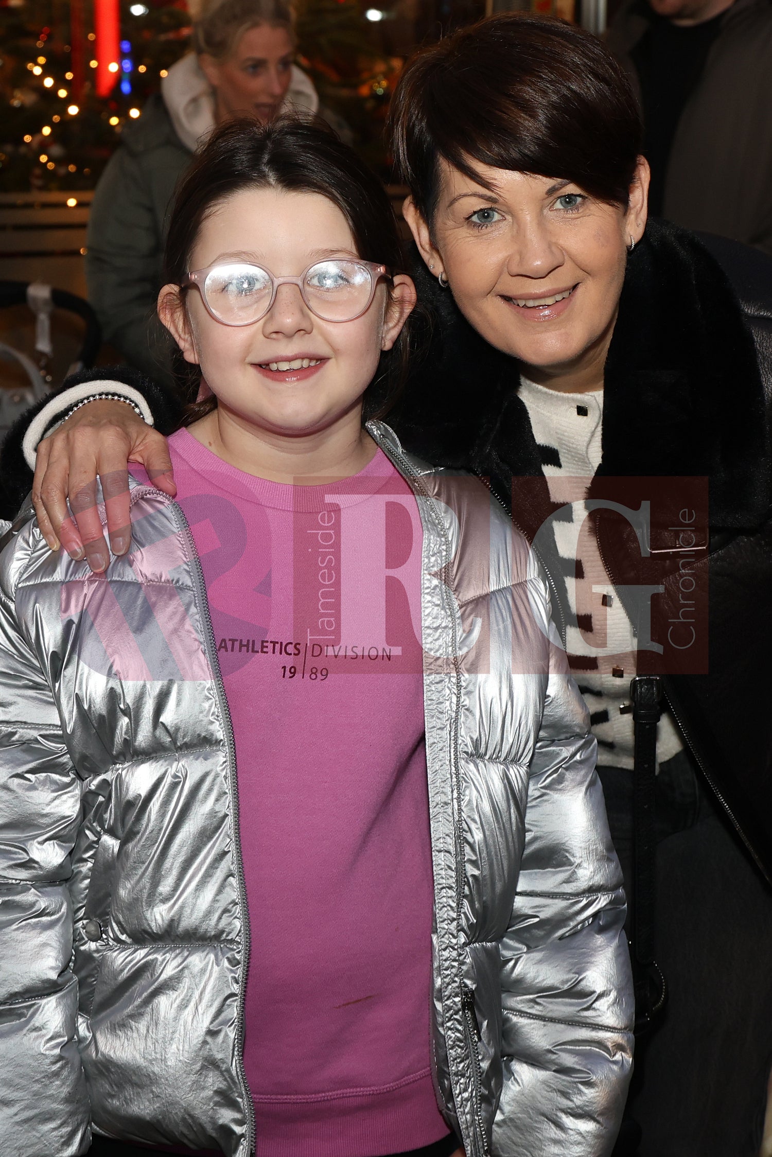 DROYLSDEN LIGHTS SWITCH ON 2024 (10).JPG