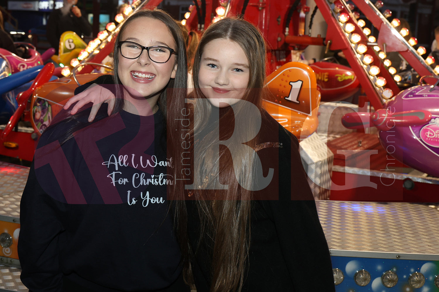DROYLSDEN LIGHTS SWITCH ON 2024 (12).JPG