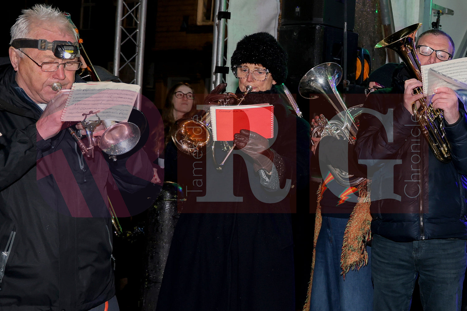 GLOSSOP LIGHT SWITCH ON 2025 (154).JPG