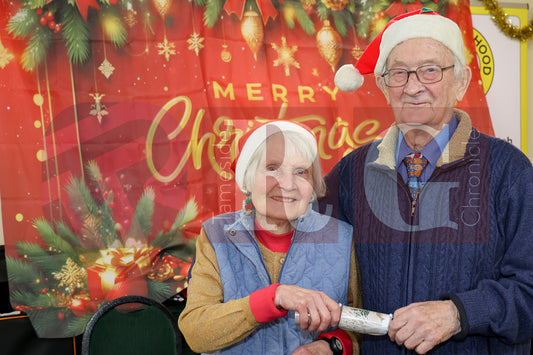 XMAS DAY LUNCH VICTORIA PARK DENTON  (6).JPG