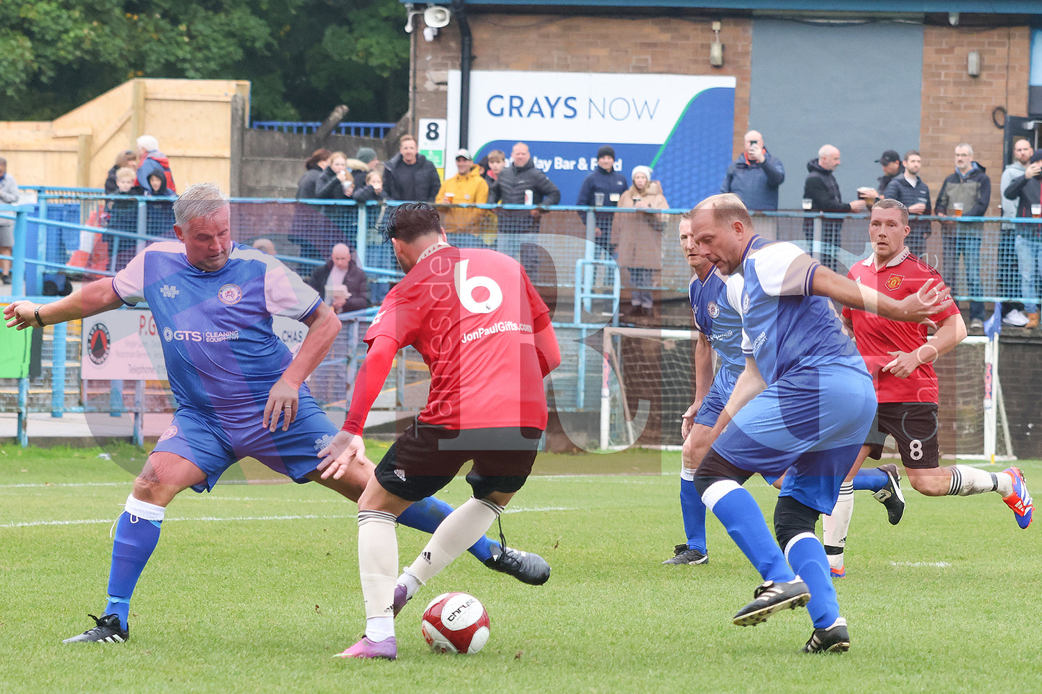 STALYBRIDGE CELTIC LEGENDS V MAN UTD LEGENDS (170).JPG