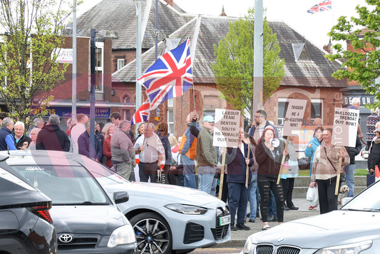 CALLING FOR MP TO GO DENTON 2025 (70).JPG