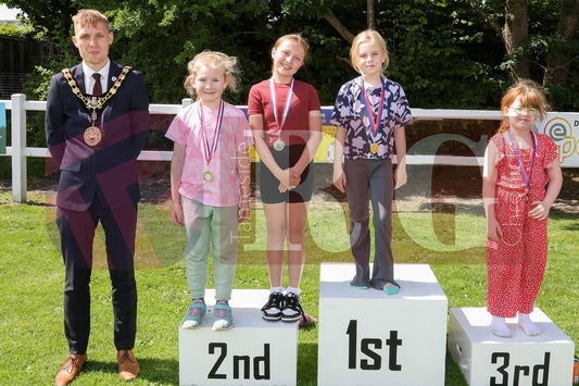 TINTWISTLE CHIDREN'S GALA  (119).JPG