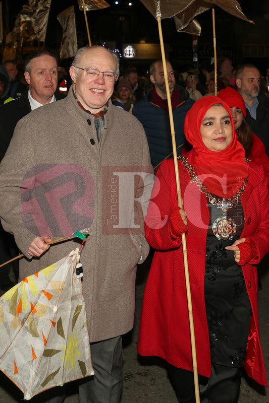 LANTERN PARADE STALYBRIDGE (68).JPG