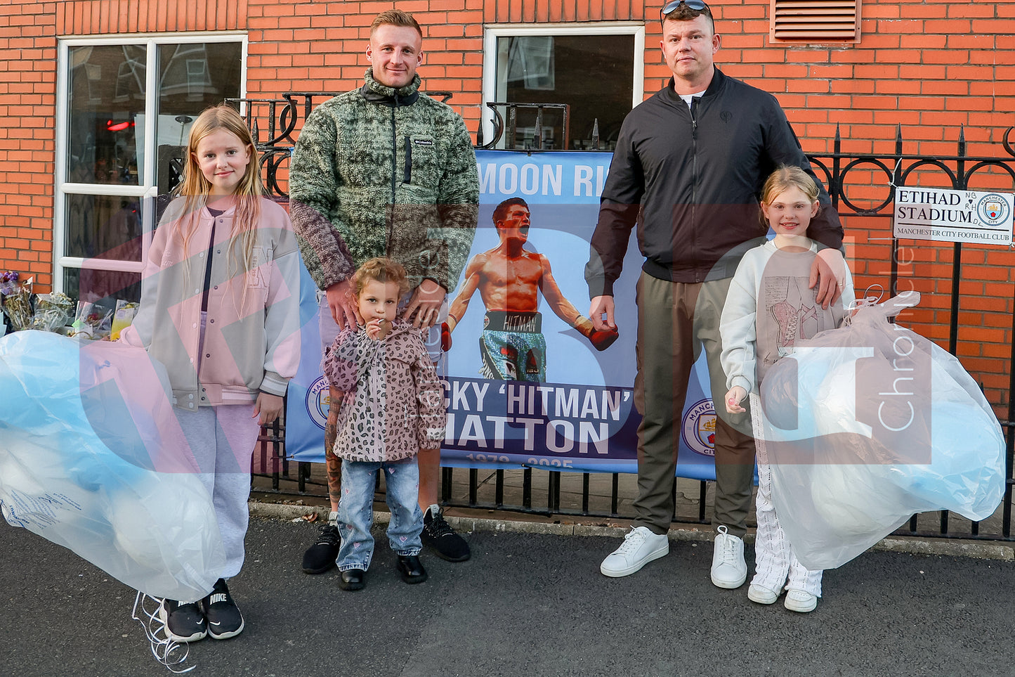 RICKY HATTON ONE MIN SILENCE  (4).JPG