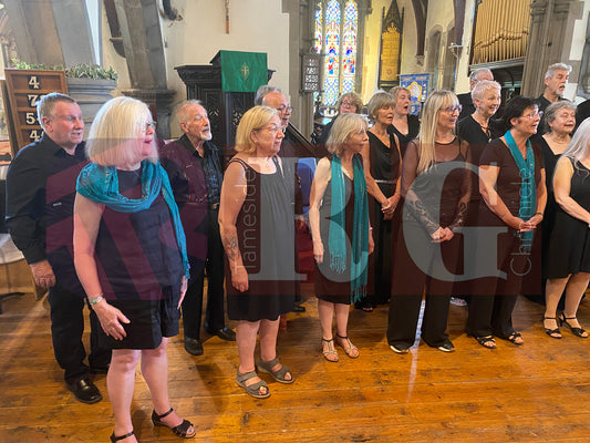 The Monday Mondays singers 2.jpeg
